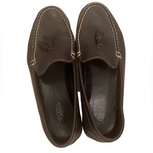 DEXTER brand loafers. Very gently worn. Leather upper. Size 91/2 M.